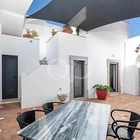 Casa Rosa Holiday home *